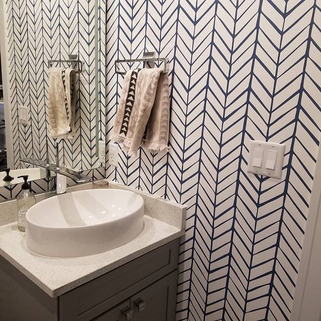 Ravenswoo Chicago powder room wallpaper installation. Chicago painter. West Town. Wicker Park. Lincoln Park. West Loop. River North. Gold Coast. Wallcovering. Installer. Installation Chicago