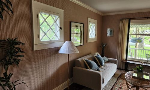 Chicago painter and wallpaper installer