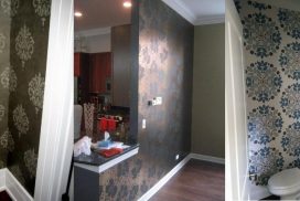 Wallpaper accent wall. Wallcovering Chicago . Chicago painter. West Town. Wicker Park. River North. Lincoln Park